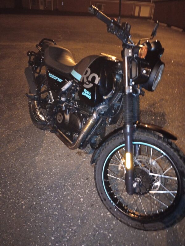 2023 Royal Enfield Scram 411 - Image 3